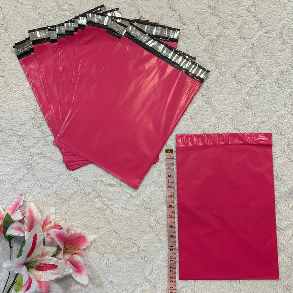 25 qty - 10"x13" Self-Adhesive Hot Pink Poly-Mailers - Picture 1 of 4